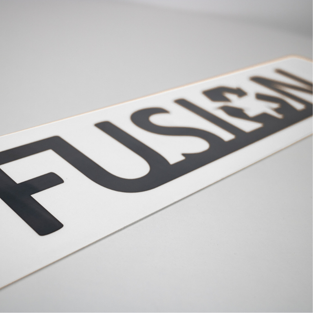 White Car Standard Oblong Fusion™ Aluminium Backing  520 x 111mm
